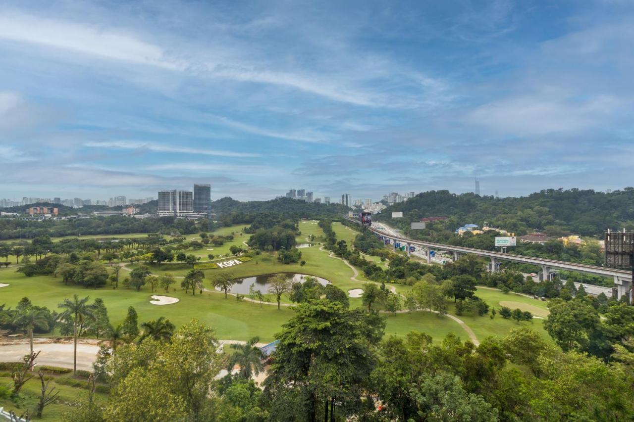 M Resort & Hotel Κουάλα Λουμπούρ Εξωτερικό φωτογραφία View of the golf course